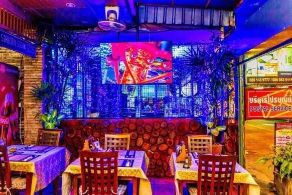פאטאיה Jolly Guesthouse & Restaurant מראה חיצוני תמונה