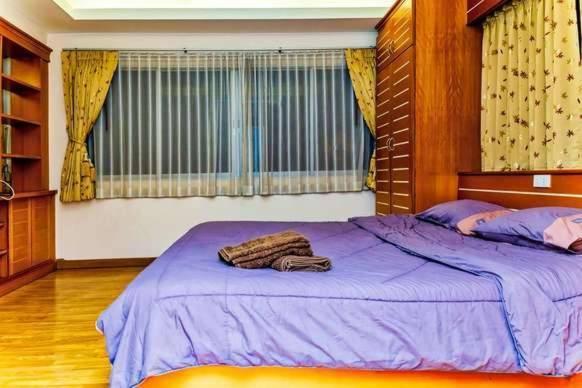 פאטאיה Jolly Guesthouse & Restaurant מראה חיצוני תמונה